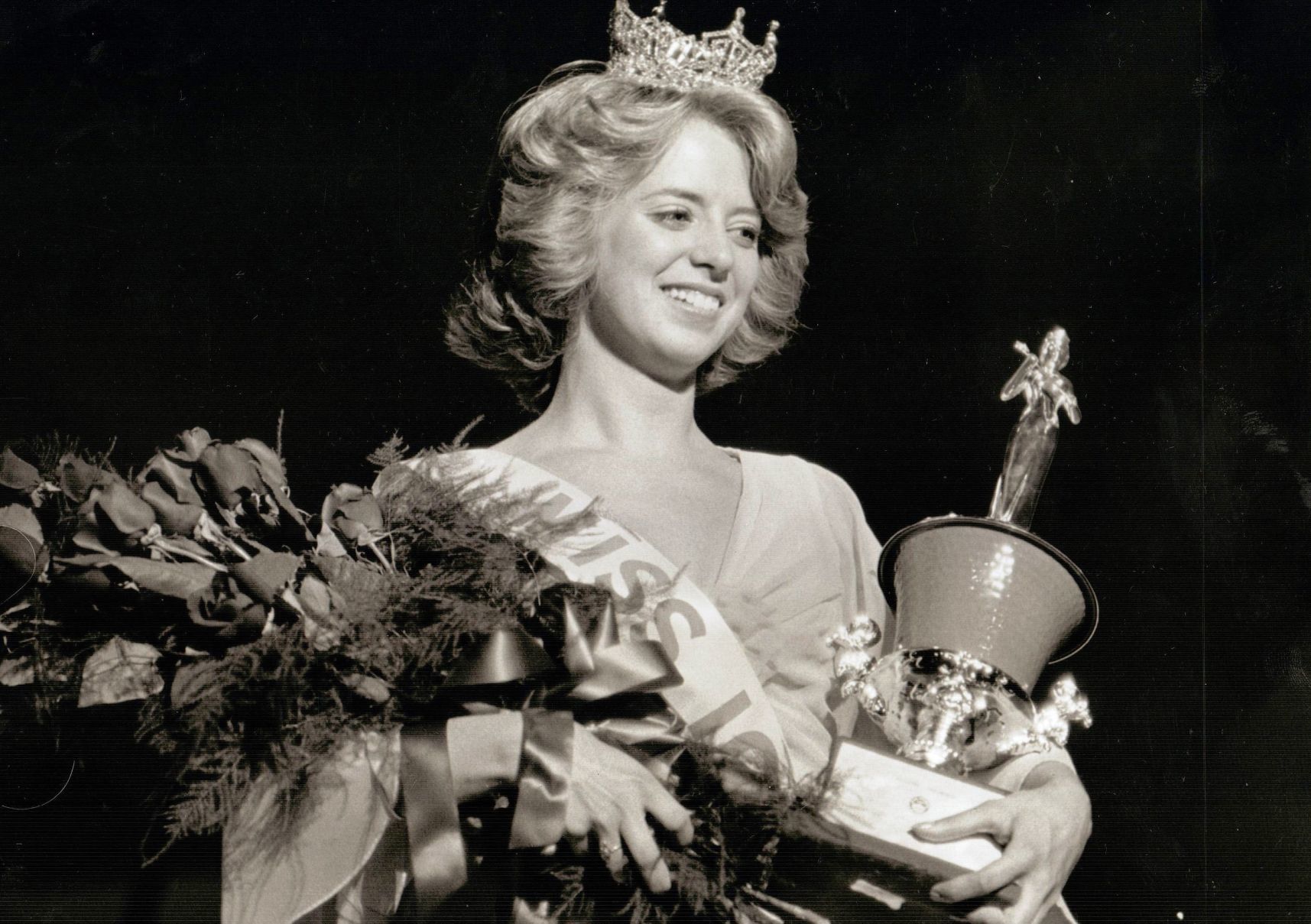 1977